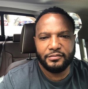 Meet your Posher, Cliff